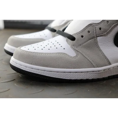 Air Jordan 1 Retro High "Light Smoke Grey" фото № 8