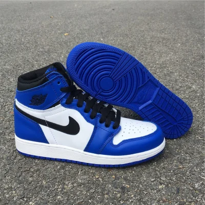 Air Jordan 1 Retro "Game Royal" фото № 5 Air Jordan 1 Retro "Game Royal" фото № 5
