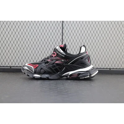 Balenciaga Track 2.0 "Black/Red/White" фото № 2 Balenciaga Track 2.0 "Black/Red/White" фото № 2