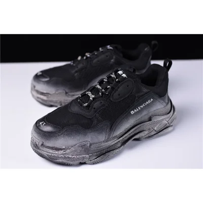 Balenciaga Triple S "Nubuc Noir" фото № 4