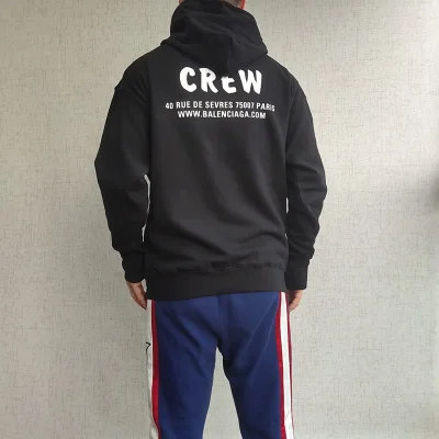 Худи Balenciaga Crew "Black" фото № 8 Худи Balenciaga Crew "Black" фото № 8