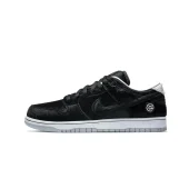 Medicom x Nike SB Dunk Low "BEARBRICK"