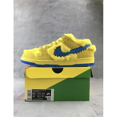 Grateful Dead x Nike SB Dunk Low "Bears Yellow" фото № 2