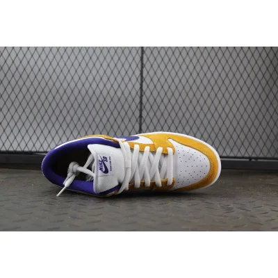 Nike SB Dunk Low "Laser Orange" фото № 4