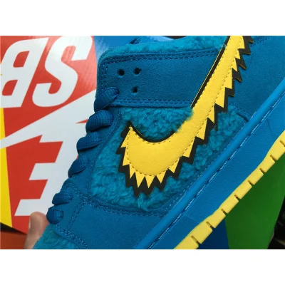 Grateful Dead x Nike SB Dunk Low "Blue Bear" фото № 5