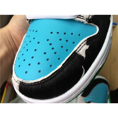 Ben & Jerry's x Nike SB Dunk Low "Chunky Dunky" фото № 7 Ben & Jerry's x Nike SB Dunk Low "Chunky Dunky" фото № 7