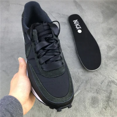 Sacai x Nike LDV Waffle "Nylon" фото № 4 Sacai x Nike LDV Waffle "Nylon" фото № 4