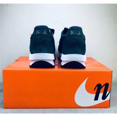 Sacai x Nike LDV Waffle "Nylon" фото № 8 Sacai x Nike LDV Waffle "Nylon" фото № 8