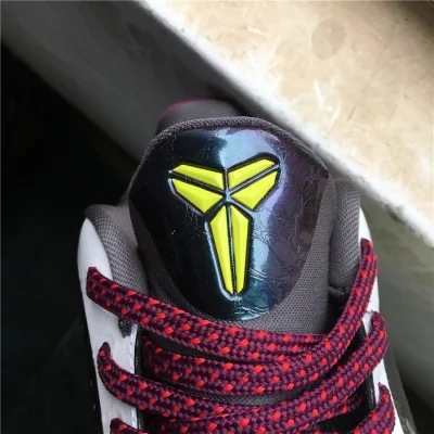 Nike Zoom Kobe 5 Protro "Chaos" фото № 9 Nike Zoom Kobe 5 Protro "Chaos" фото № 9