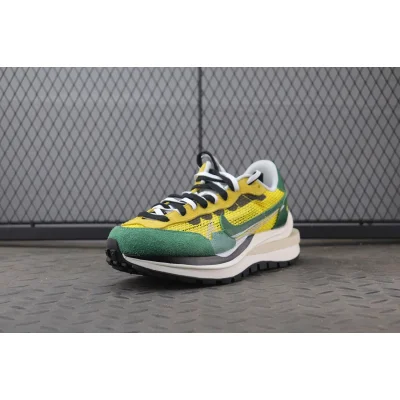 Sacai x Nike Vaporwaffle "Green" фото № 5