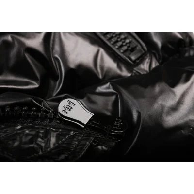 Пуховик Moncler Big Black Logo "Black" фото № 8 Пуховик Moncler Big Black Logo "Black" фото № 8