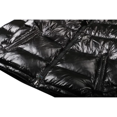 Пуховик Moncler White Logo "Black" фото № 7 Пуховик Moncler White Logo "Black" фото № 7