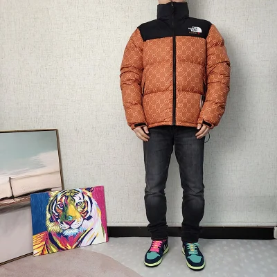 Пуховик The North Face x Gucci Embroidery "Orange" фото № 5