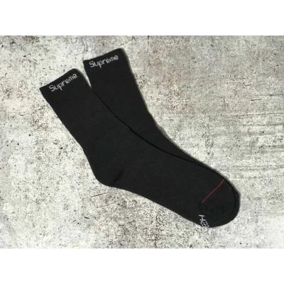Носки Supreme Small Logo "Black" фото № 3 Носки Supreme Small Logo "Black" фото № 3