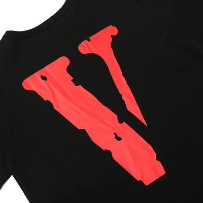 Футболка Vlone Tupac "Black" фото № 5 Футболка Vlone Tupac "Black" фото № 5