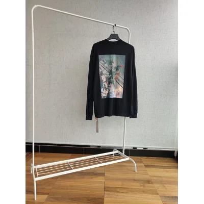Лонгслив Fear Of God Bloom "Black" фото № 2 Лонгслив Fear Of God Bloom "Black" фото № 2