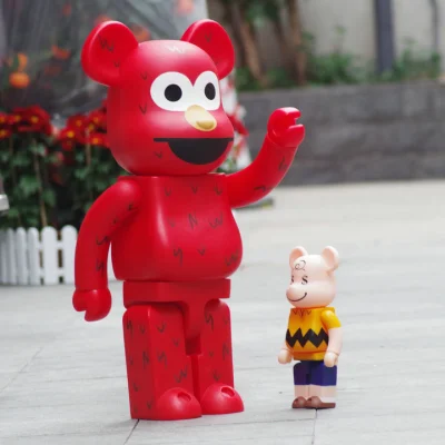 Игрушка BEARBRICK 1000% Cookie Monster "Red" фото № 6
