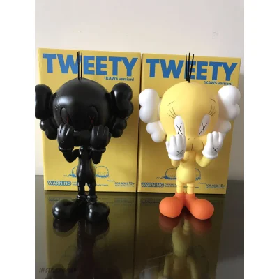 Игрушка Warner Bros. x Kaws Tweety Bird "Yellow" фото № 3