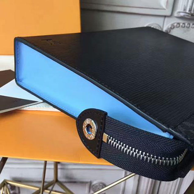 Клатч Louis Vuitton M67736 Pochette Voyage MM Epi Leather "Navy Blue" фото № 7