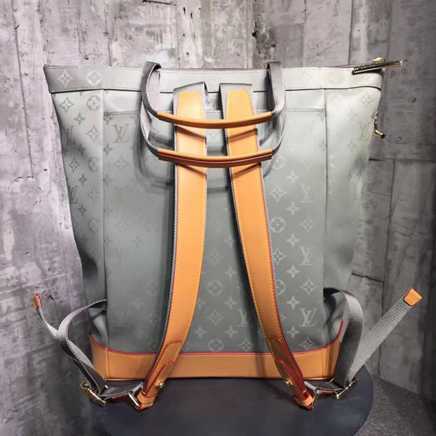 Рюкзак Louis Vuitton Zipped Tote M43887 Monogram Titanium фото № 4