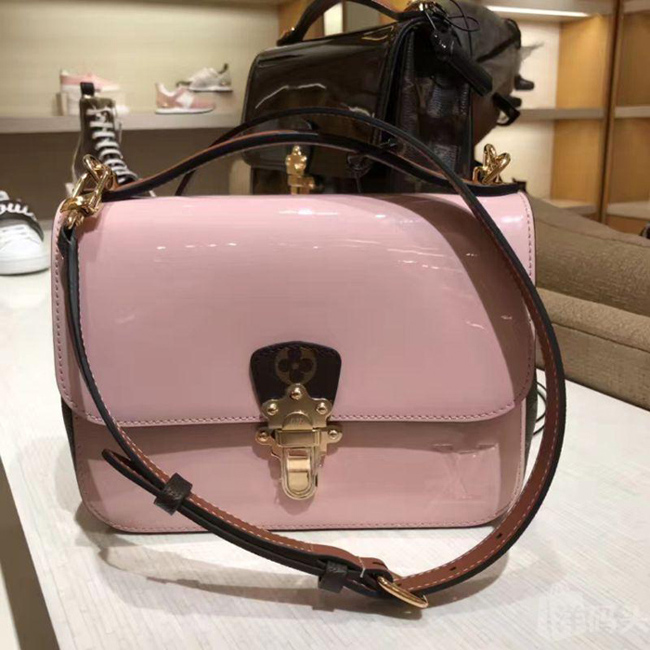 Сумка Louis Vuitton M51952 Cherrywood BB Monogram Vernis Rose Ballerine "Pink" фото № 3