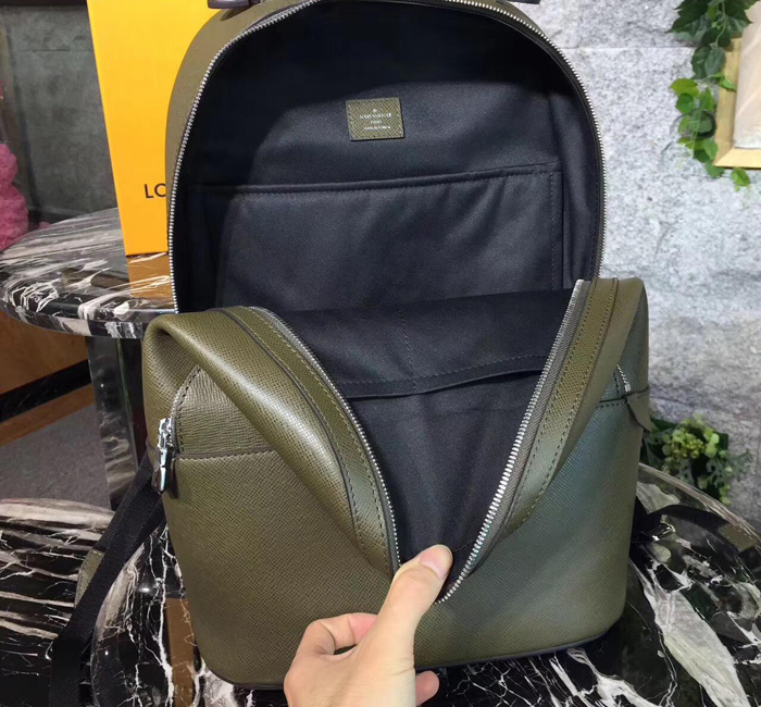 Рюкзак Louis Vuitton Anton Backpack M34407 Steppe Taiga Leather "Green" фото № 8