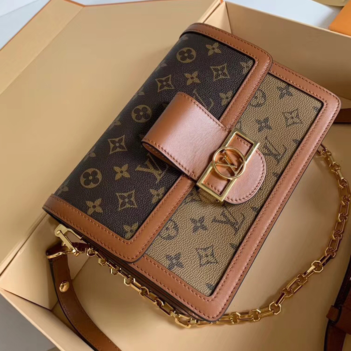 Сумка Louis Vuitton Dauphine MM M44391 Monogram Canvas "Brown" фото № 3