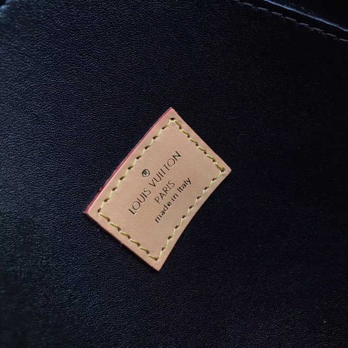 Сумка Louis Vuitton LV Egg Bag M44587 Monogram Canvas "Brown" фото № 9