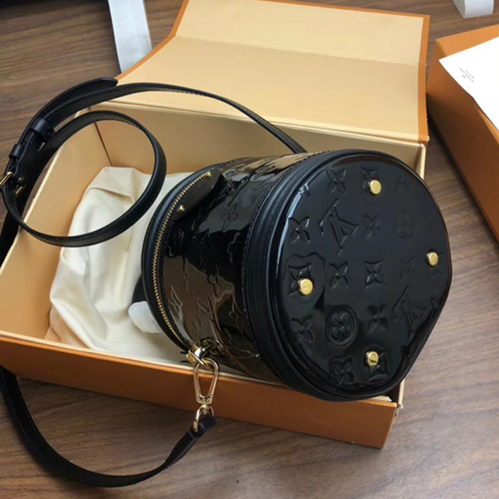 Сумка Louis Vuitton Cannes M53997 Monogram Vernis "Black" фото № 7