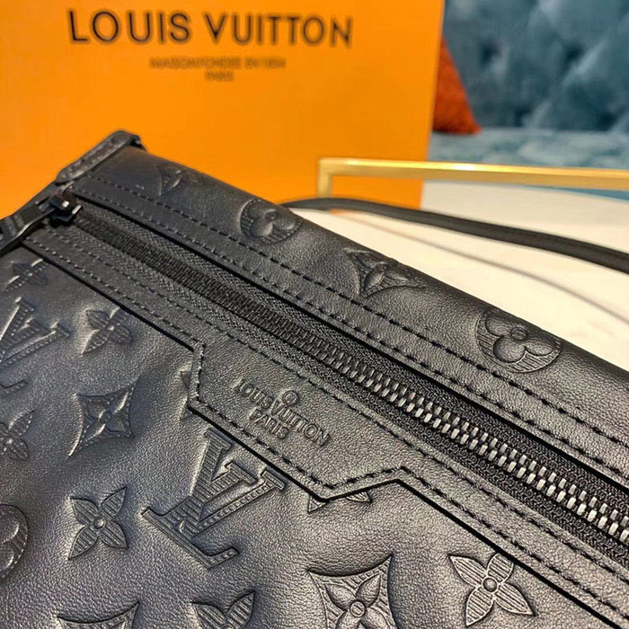 Сумка Louis Vuitton Double Flat Messenger M44635 Monogram Shadow Leather "Black" фото № 5