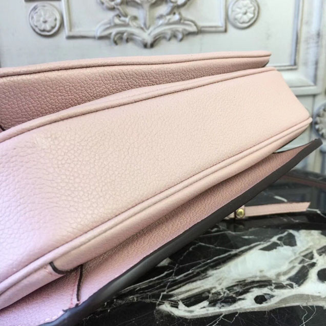 Сумка Louis Vuitton Pochette Metis 25cm Bag Monogram Empreinte Canvas Spring Summer 2018 Collection M44018 Rose Ballerine "Pink" фото № 7
