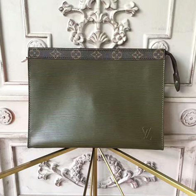 Клатч Louis Vuitton M67761 Pochette Voyage MM Epi Leather "Green" фото № 2