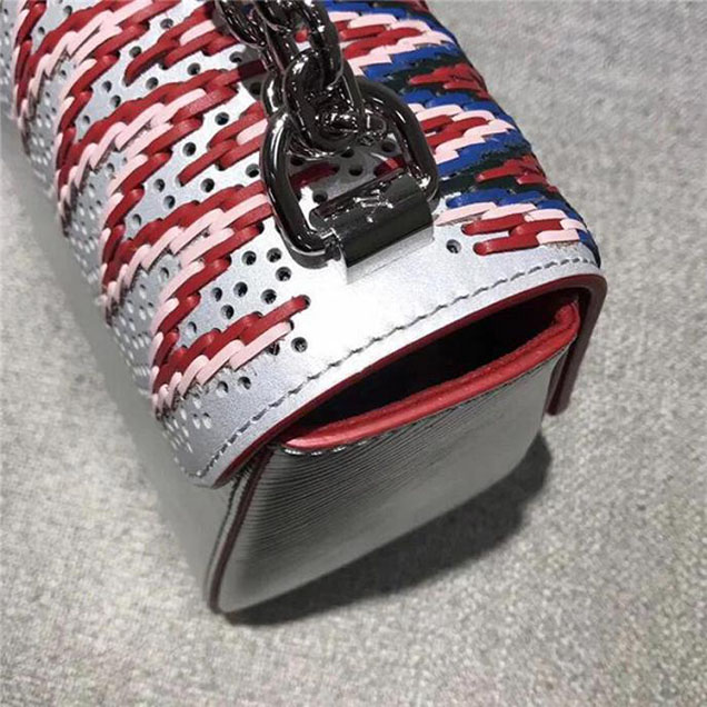 Сумка Louis Vuitton Twist MM M54722 Epi Leather фото № 7