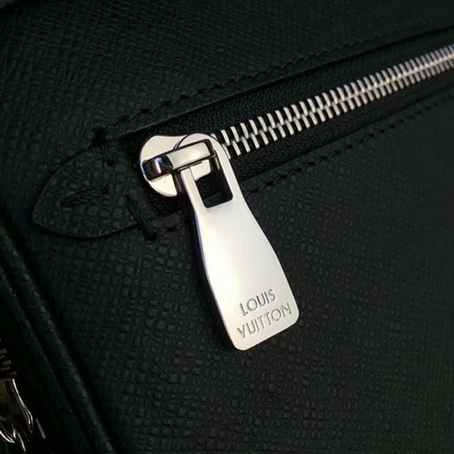 Клатч Louis Vuitton Kasai Clutch M33409 Taiga Leather "Black" фото № 6