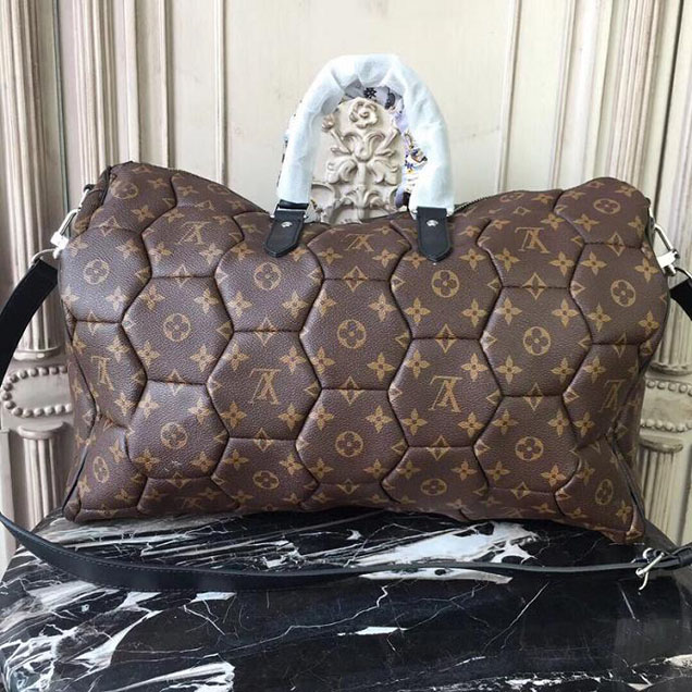 Сумка Louis Vuitton Monogram Hexagon Mcarthur Keepall Bandouliere 45 M56713 "Brown" фото № 4