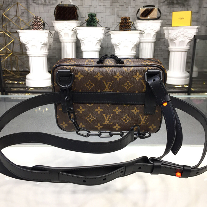 Сумка Louis Vuitton Utility Front Bag M44468 Monogram Coated Canvas "Brown" фото № 4