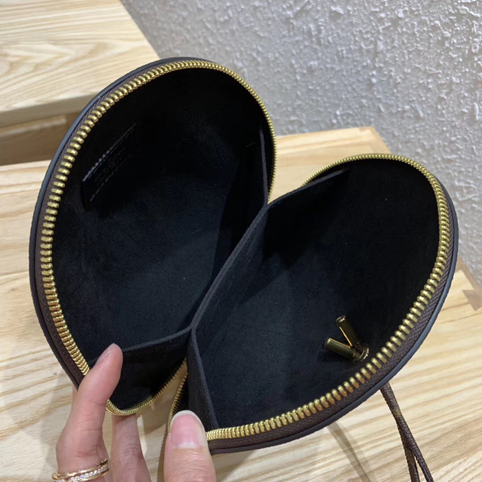 Сумка Louis Vuitton Toupie M44592 Monogram Canvas "Brown" фото № 8