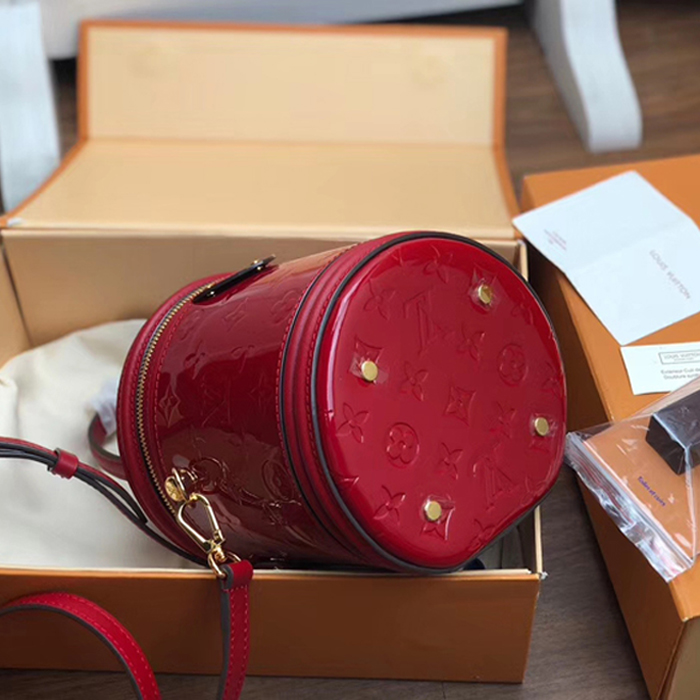Сумка Louis Vuitton Cannes M53998 Monogram Vernis "Red" фото № 8