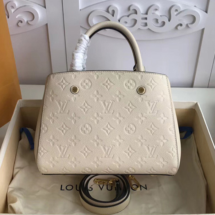 Сумка Louis Vuitton Montaigne BB M44607 Monogram Empreinte Leather Creme "Beige" фото № 3