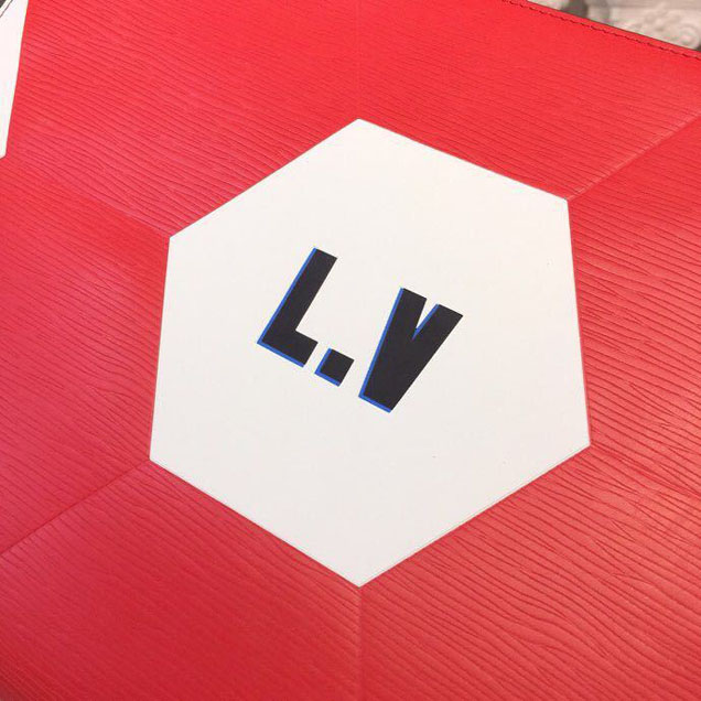 Клатч Louis Vuitton Pochette Jour GM Canvas FIFA World Cup Russia 2018 Collection M63232 White "Red" фото № 4