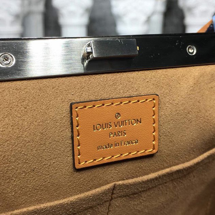 Сумка Louis Vuitton M43946 Crown Frame Monogram Canvas "Brown" фото № 10
