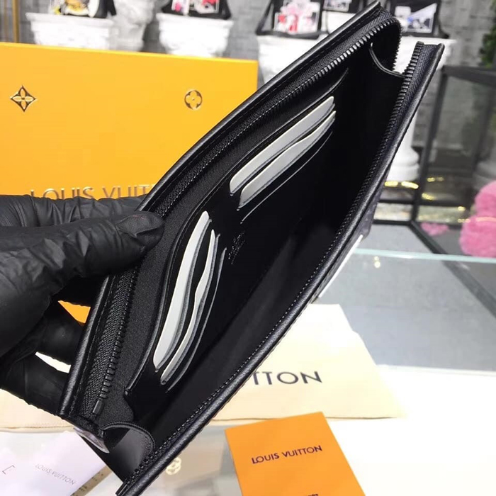 Клатч Louis Vuitton Pochette Voyage MM M44448 Monogram Coated Canvas "Galaxy" фото № 8