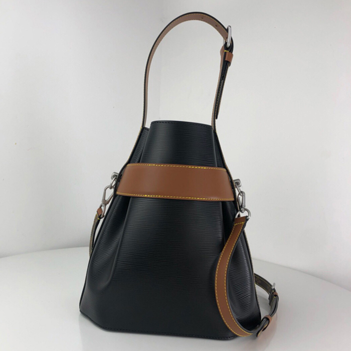 Сумка Louis Vuitton Twist Bucket M52804 Epi Leather "Black" фото № 4