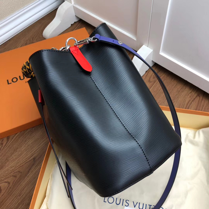 Сумка Louis Vuitton NeoNoe M53916 Epi Leather "Black" фото № 3