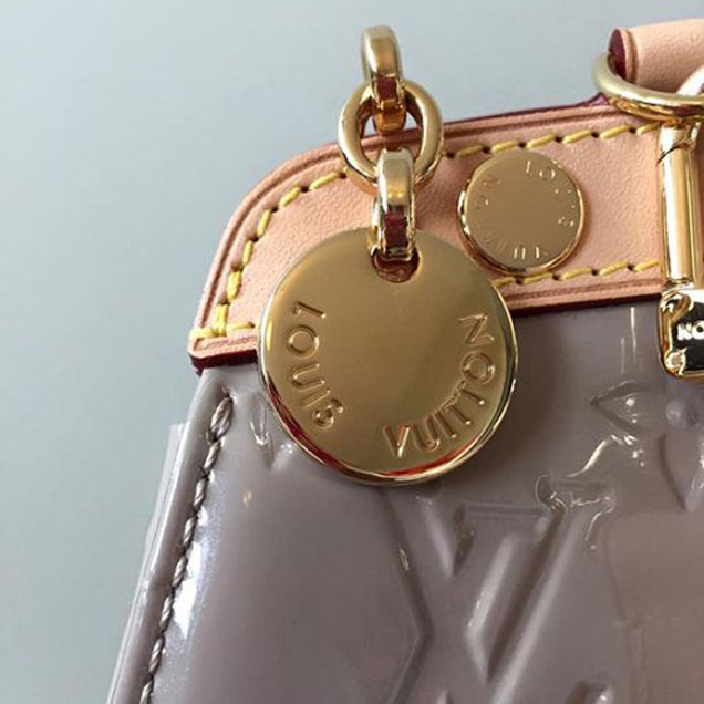 Сумка Louis Vuitton M90181 Brea MM Tote Bag Monogram Vernis "Beige" фото № 9