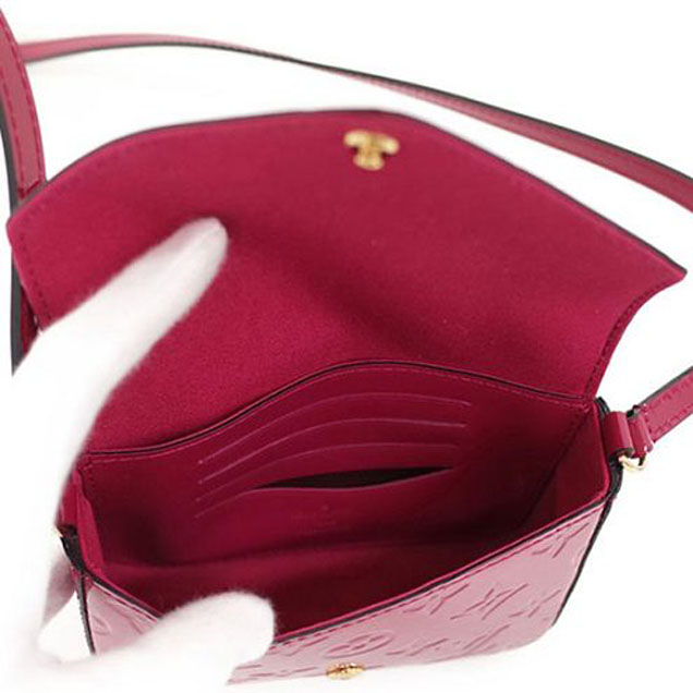 Сумка Louis Vuitton M90285 Mini Sac Lucie Crossbody Bag Monogram Vernis "Pink" фото № 6