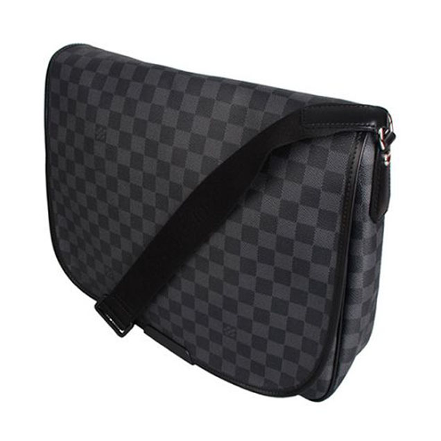 Сумка Louis Vuitton N58033 Daniel GM Messenger Bag Damier Graphite Canvas "Graphite" фото № 3