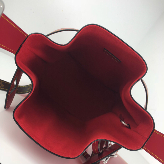 Сумка Louis Vuitton Twist Bucket M52927 Epi Leather Rust "Orange" фото № 9