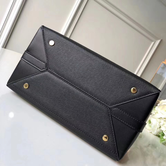 Сумка Louis Vuitton City Frame M52240 Taiga Leather "Black" фото № 5