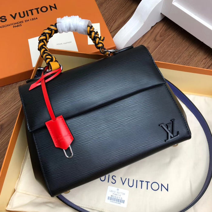 Сумка Louis Vuitton Cluny BB M55215 Epi Leather "Black" фото № 2